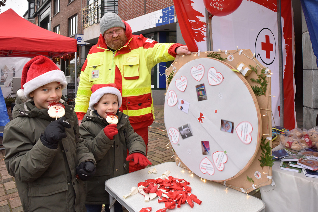 Kerstmarkt Lochristi - Aankond 2023 - © Bennie Vanderpiete Kerstmarkt Lochristi - Aankond 2023 - © Bennie Vanderpiete