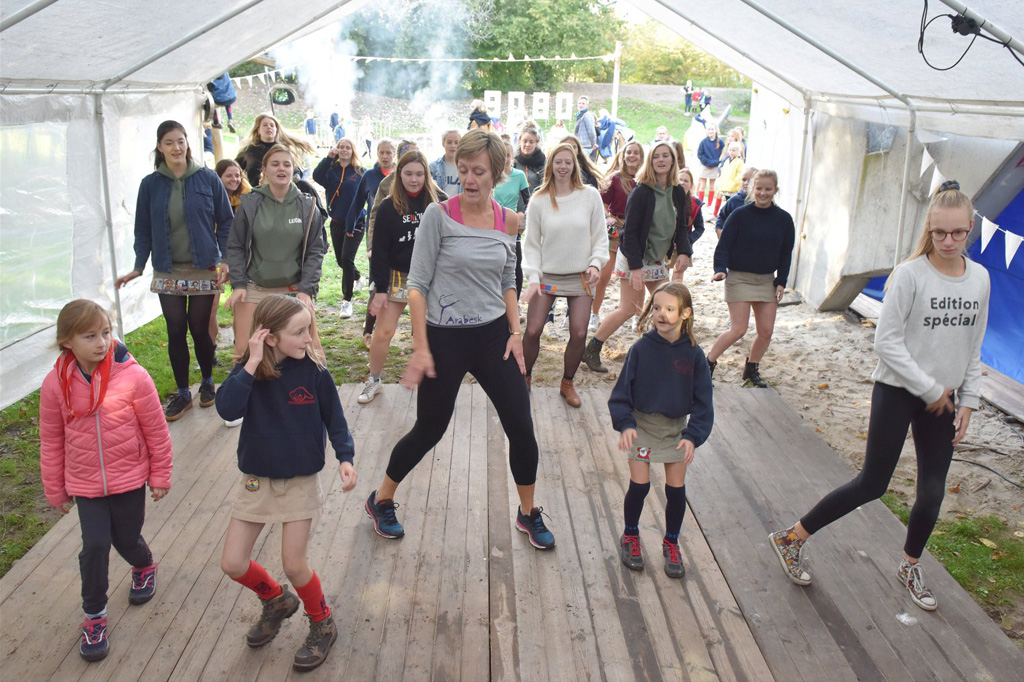 Weekend jeugd aankondiging © Bennie Vanderpiete Weekend jeugd aankondiging © Bennie Vanderpiete